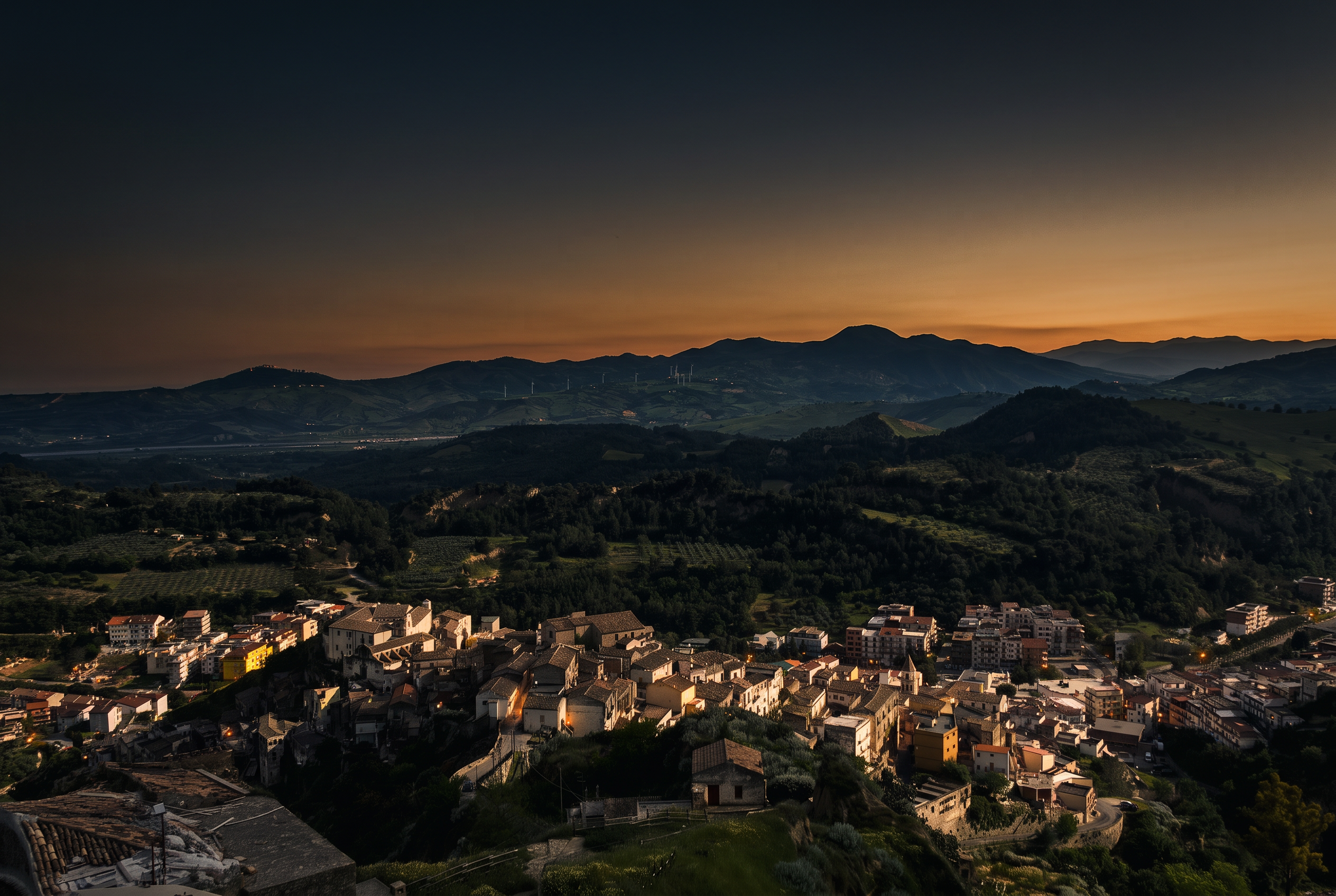 Veduta aerea di Tursi al tramonto